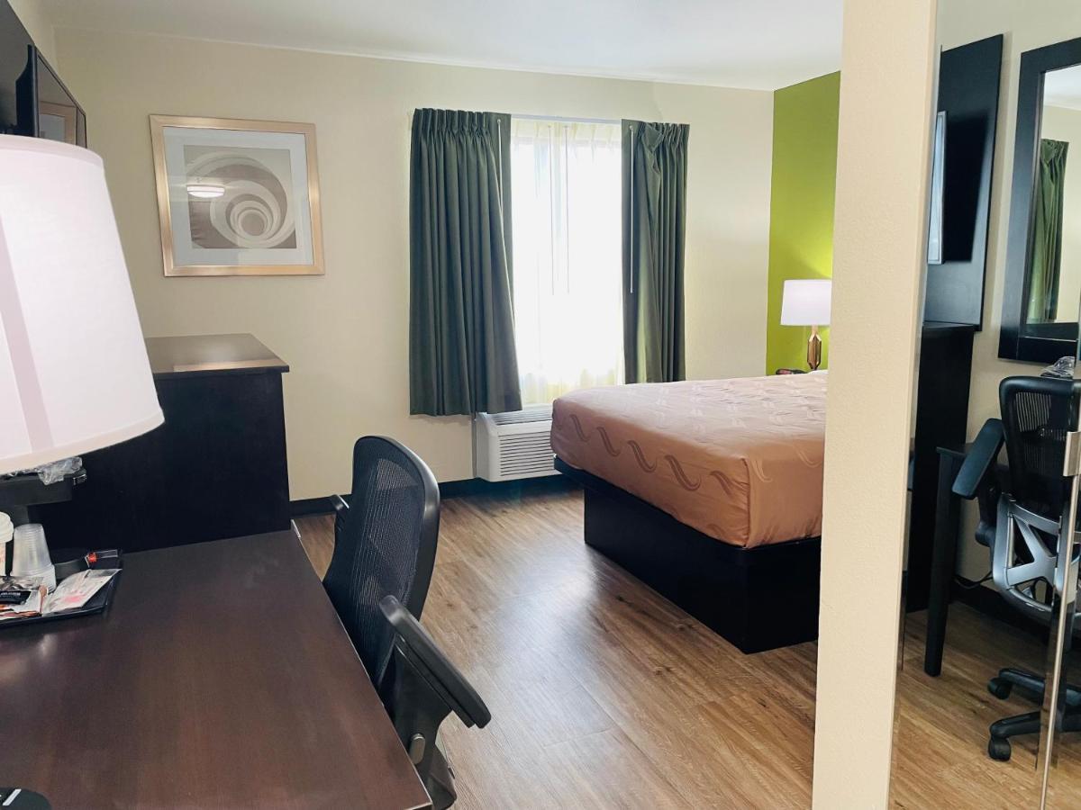 Quality & South Hotel Lake Charles