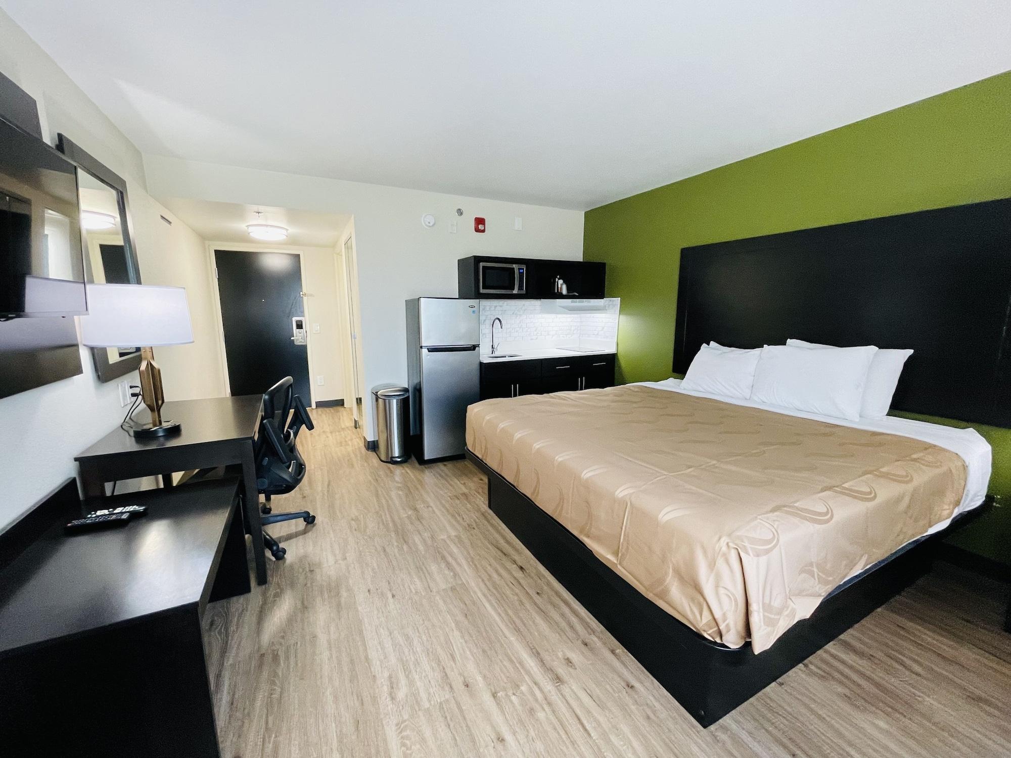 Quality & South 3* Lake Charles