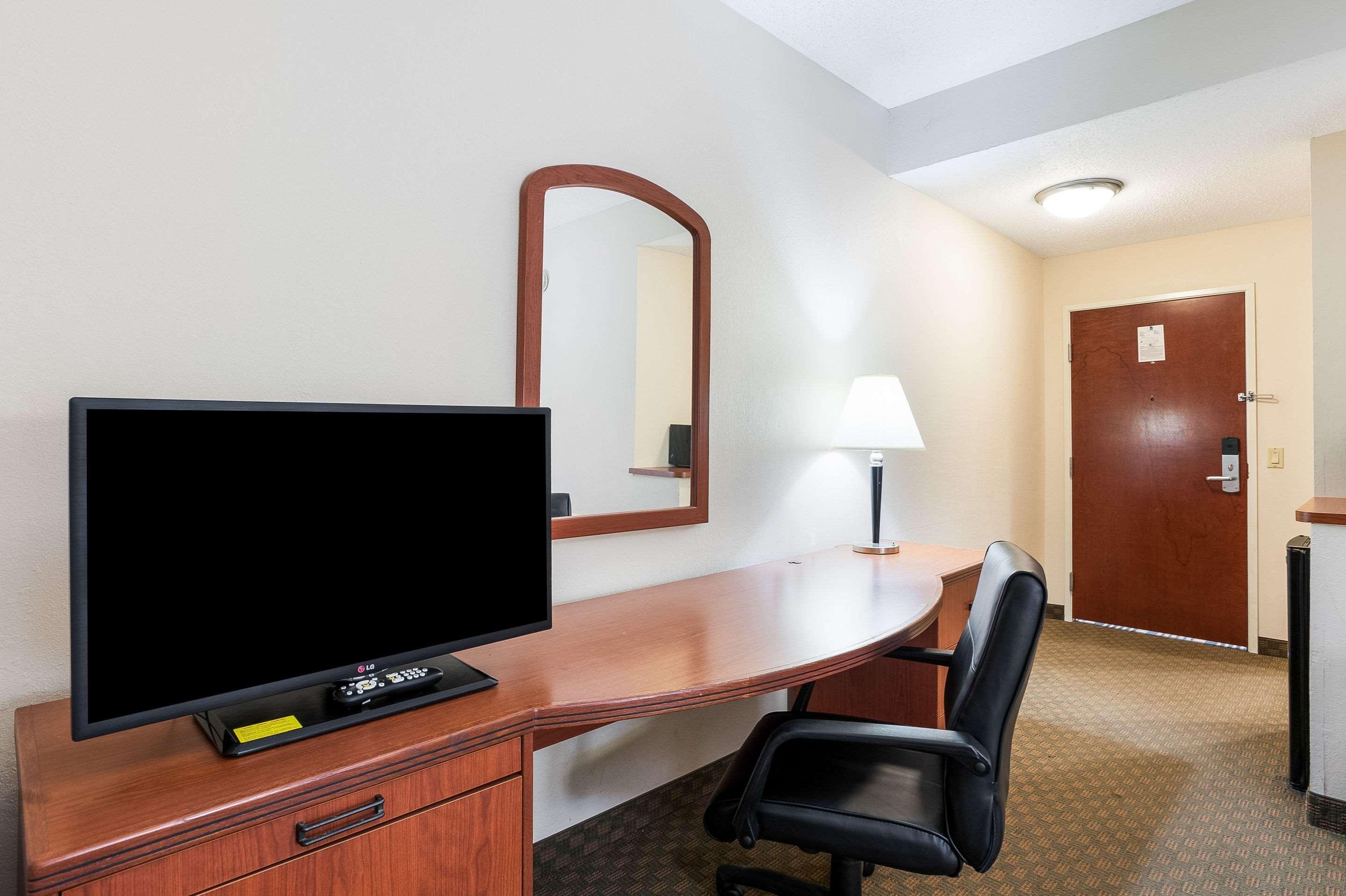 Hotel Quality & South 3*