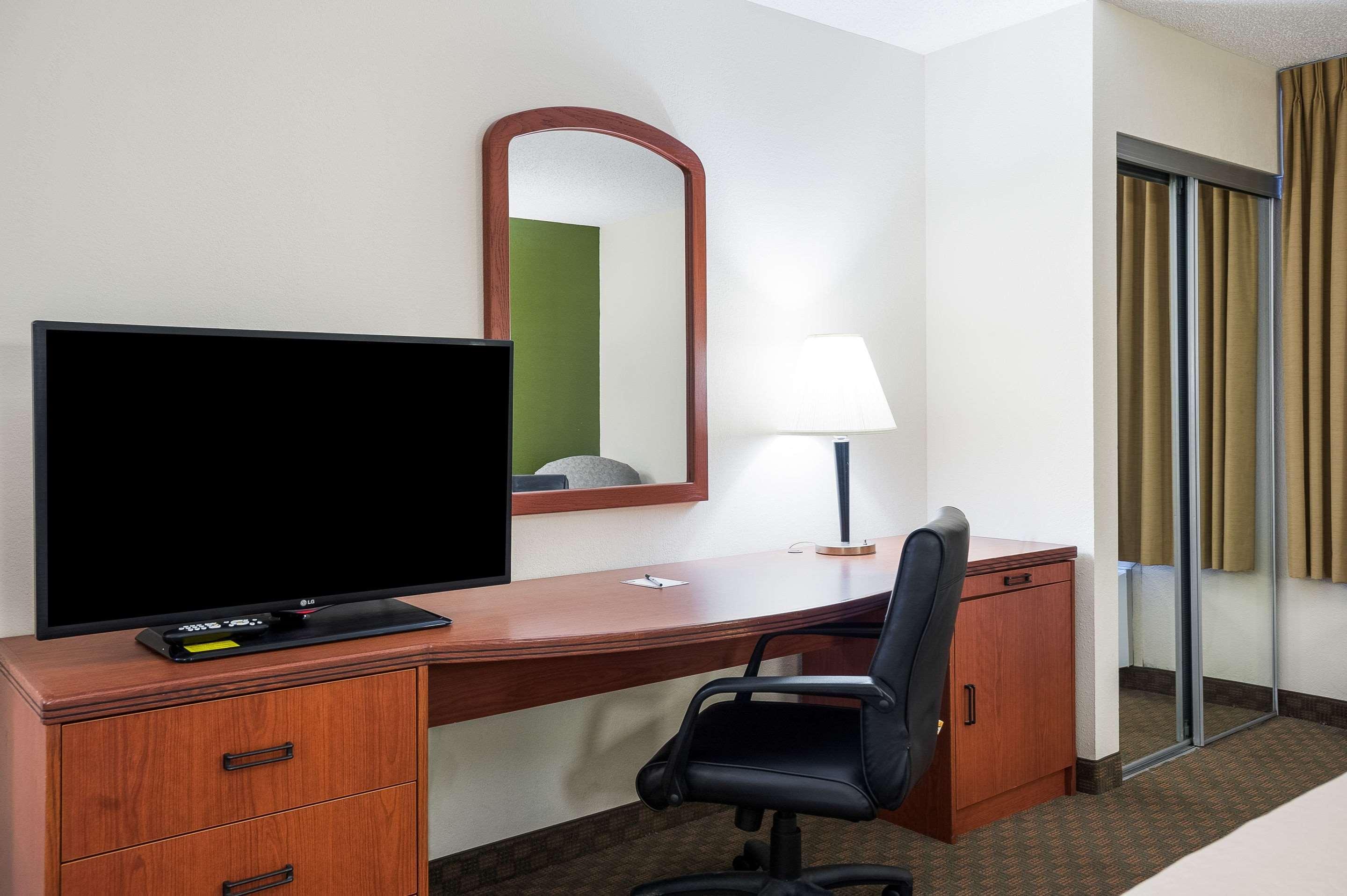 Hotel Quality & South